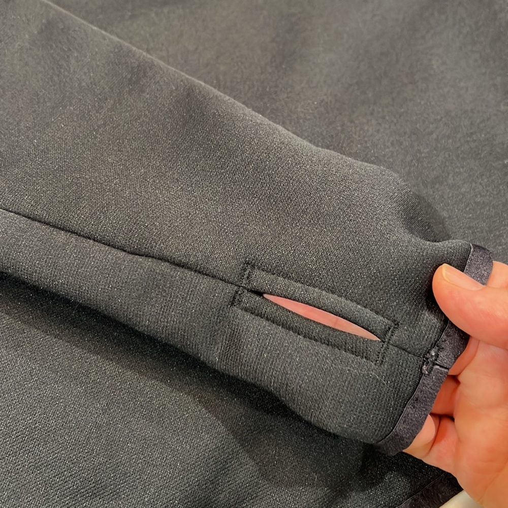 Under Armour Hooded Sweatshirt - Picture 4 of 8